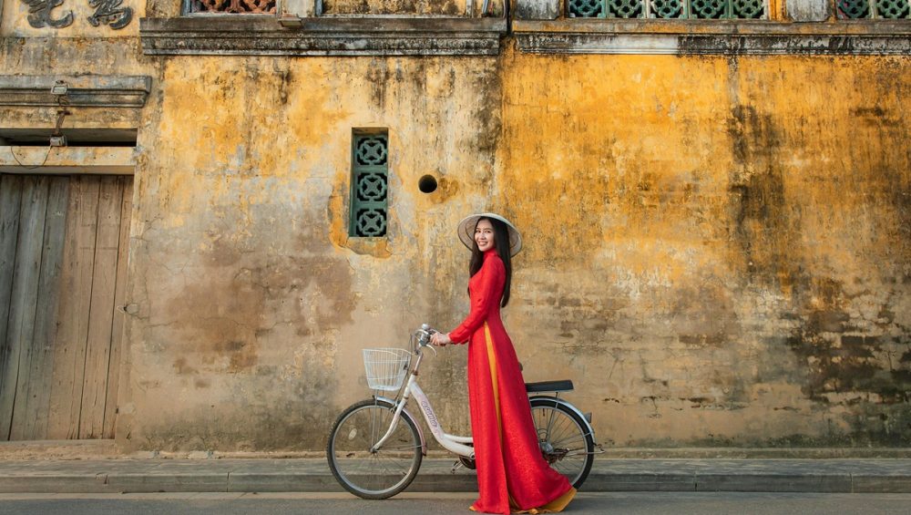 Why Cycling Around Hoi An in the Morning Is the Best Way to Explore